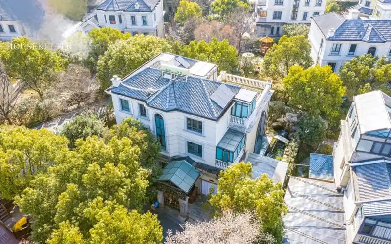 泗泾颐景园|你看,这就是2700w,地铁口精装大独栋