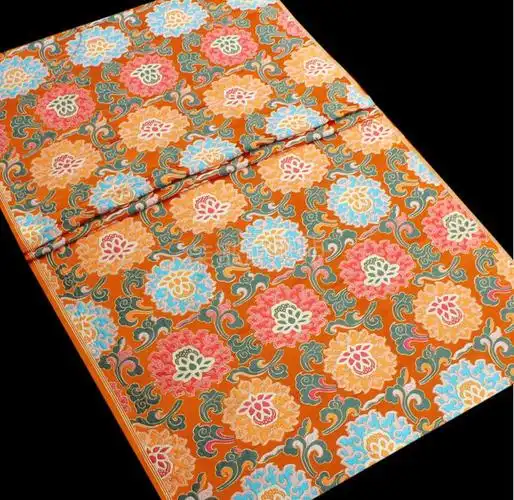 云纹织锦缎 藏式面料藏族布料莲花云纹织锦缎面料罗汉床靠枕抱垫桌布