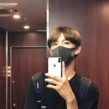 男生自拍遮脸头像高清自拍的男生头像真人遮脸帅气图片