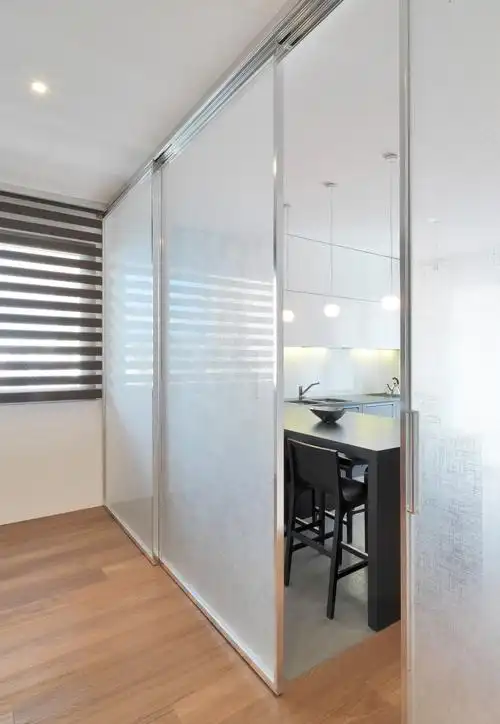 磨砂玻璃推拉门图片大全_装信通网效果图