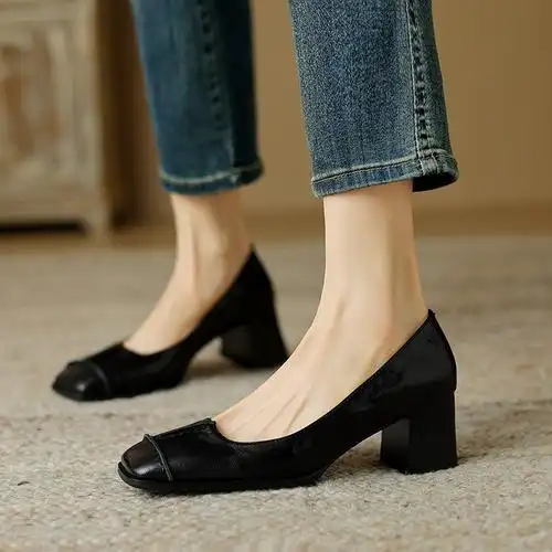 四季通勤鞋2024春夏季新款鞋子方头粗跟高跟鞋简约正装浅口单鞋女