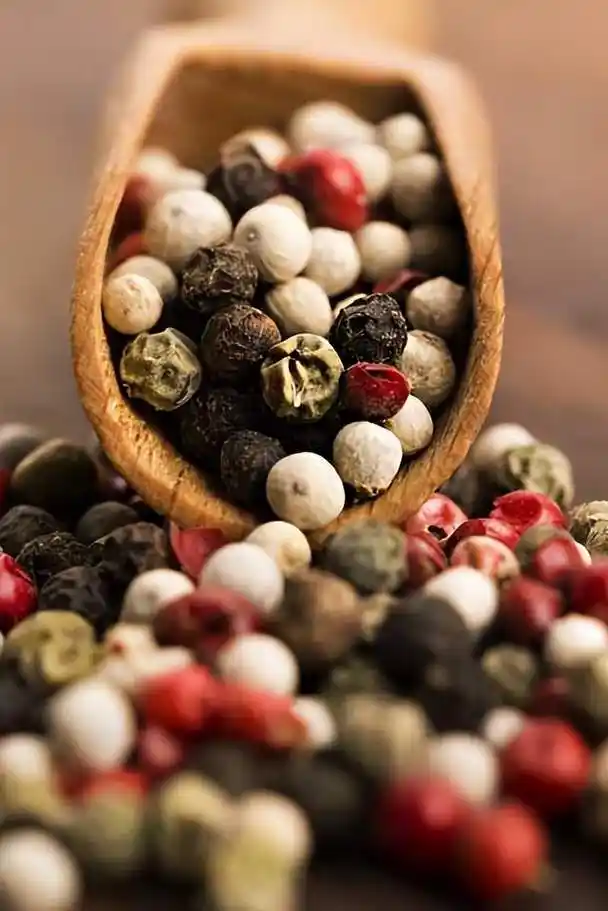 各色胡椒与花椒:怎么分辨?怎么吃?