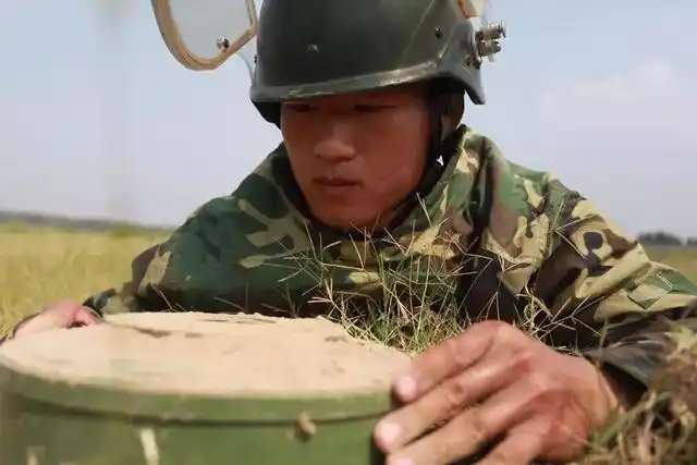 逢山开路遇水架桥无所不能的工兵了解一下