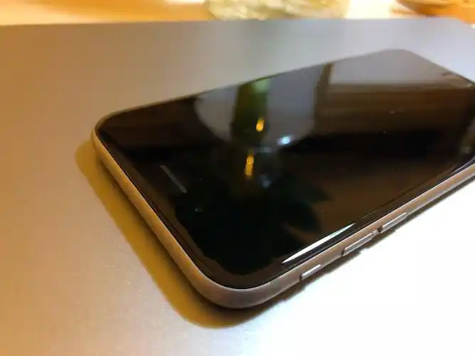 自己用的国行6s 64g深空灰(经典色)