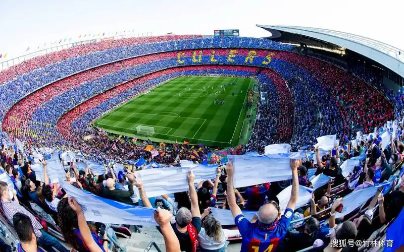 从6月6日到6月11日,巴萨将允许老百姓租用诺坎普球场进行足球比赛.