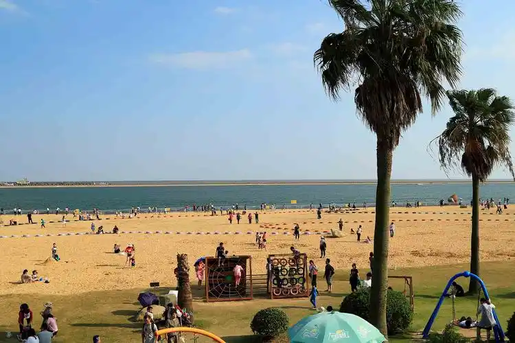 上海金山城市沙滩