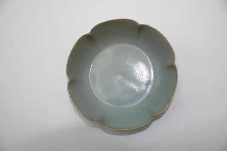 汝窑花口洗鉴赏