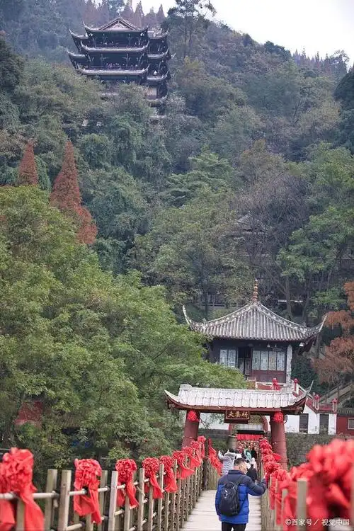 天府之美:成都市青城山—都江堰旅游景区