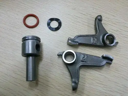 摩托车配件cg125,cg150下摇臂总成 摇臂轴 摇臂总成 cg125 cg150