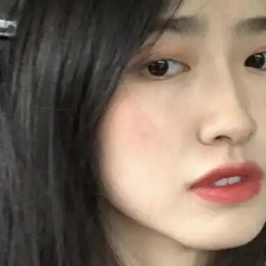 女生真人脸部头像