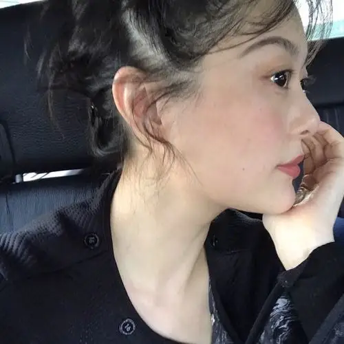 睡不着研究了一下晚晚的妆容,适合脸圆有点肉肉的妹子_圈子-新氧美容