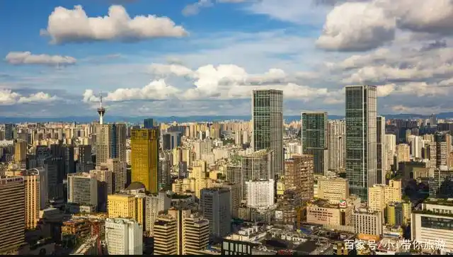 中国最会吃的新一线城市,龙虾头都是人间美食,戚薇:爱吃龙虾头