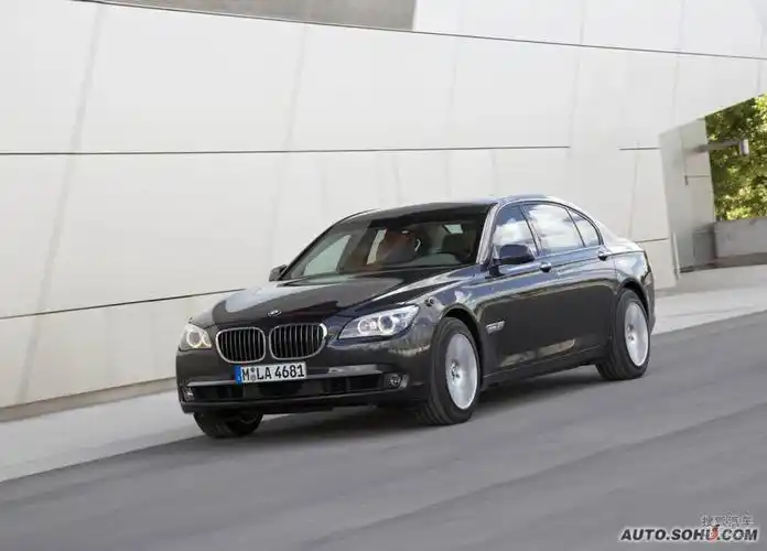 宝马7系官方t306185高清图片_图库_搜狐汽车