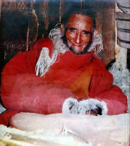 虹身大成就者—堪布曲洽仁波切轶闻两则