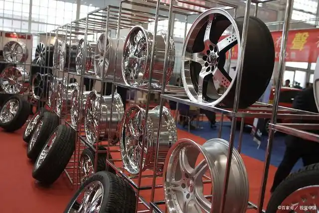 汽车改装虽然鲜为人知,但生意火爆,属于典型的闷声发大财的行业