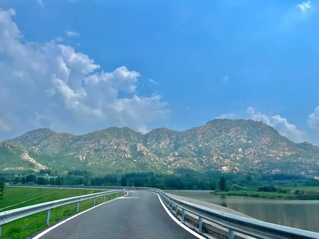 济宁最美公路系列第十弹——凤仙山路