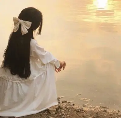 背景图女生真人唯美