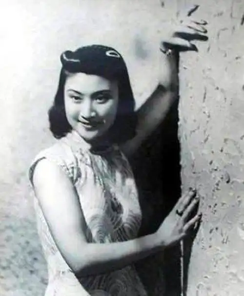 言慧珠三次婚姻均不美满她自杀前丈夫说我不和你一起死