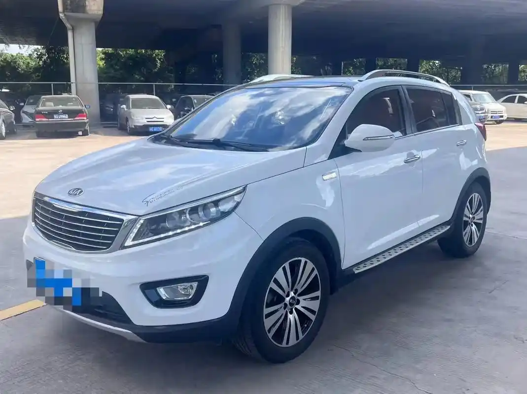 2015年2月 起亚智跑2.0l两驱版d.#2015年2月  - 抖音