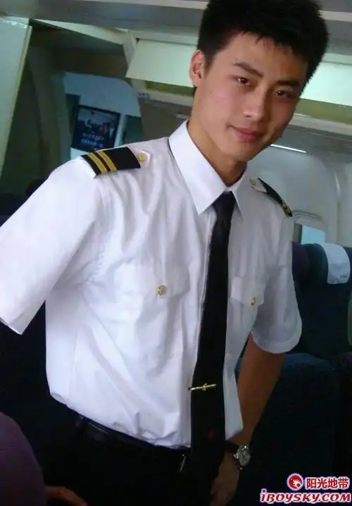 帅气空少---风采展示