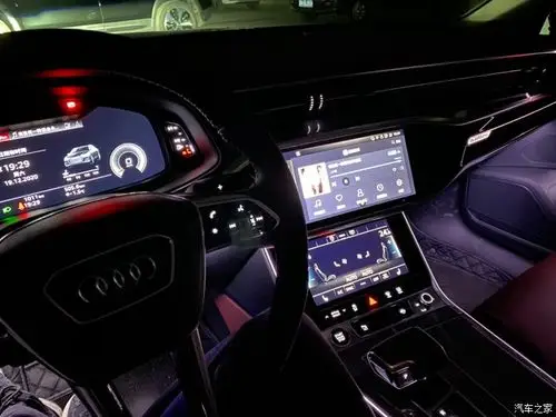 【图】a6l氛围灯看着确实舒服啊_奥迪a6l论坛_汽车之家论坛