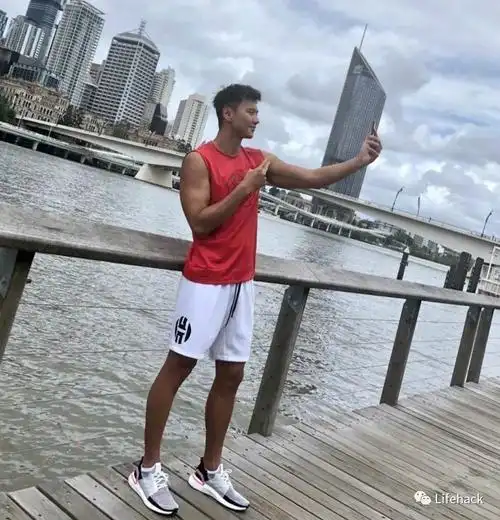 宁泽涛最新身材照曝光,这画面是免费可以看的吗?