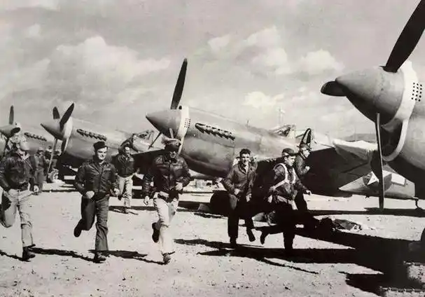 一名飞虎队士兵花费够养五百名中国士兵,吃光云南的牛,供养值吗