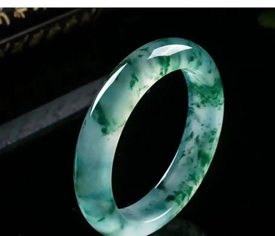 缅甸翡翠冰种飘花玉手镯女正圈圆条高冰手镯缅甸翡翠 天然翡翠