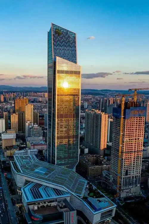 云南新地标打卡清单上新昆明第一高楼霸气登场文末有福利