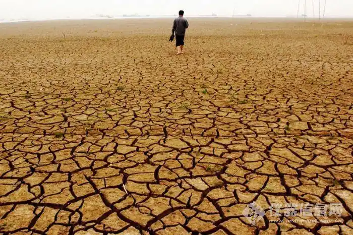 主题:【分享】2010年灾难下的地球表情——那张最震撼