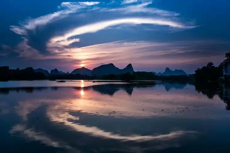 桂林山水,日出,云彩美照