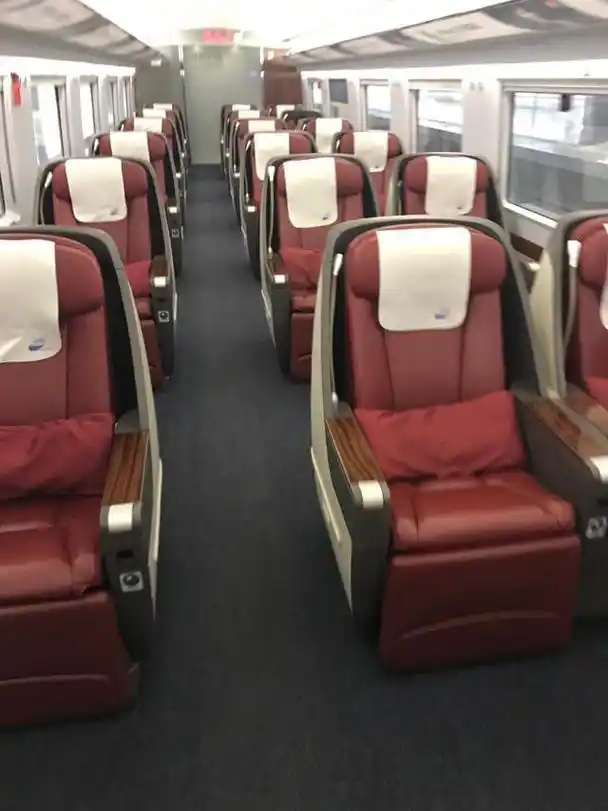 坐高铁一等座是一种什么样的体验