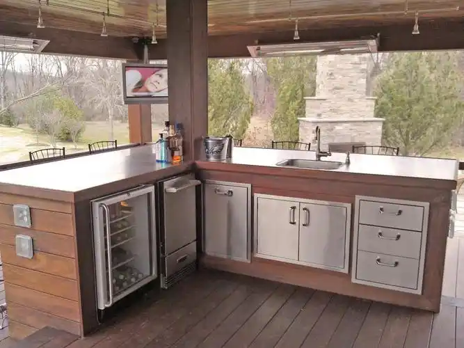 小户型现代风格阳台改厨房装修效果图