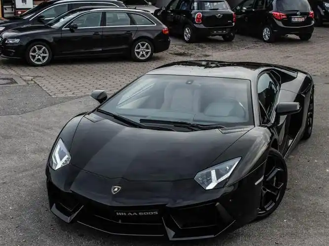 兰博基尼aventador lp700-高清桌面壁纸