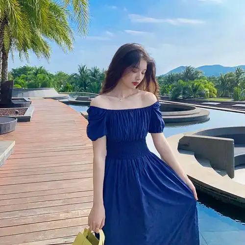 邓六六可盐可甜小裙子法式复古方领褶皱打揽收腰短袖蓝色连衣裙