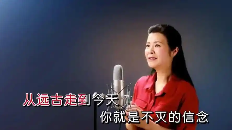 "女中音"陈敏《蓝色的蒙古高原》,浑厚的歌声带你走近草原