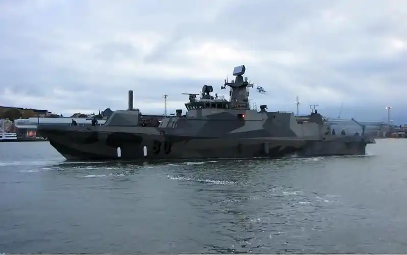 芬兰海军哈米纳级隐身导弹艇哈米纳号20111013