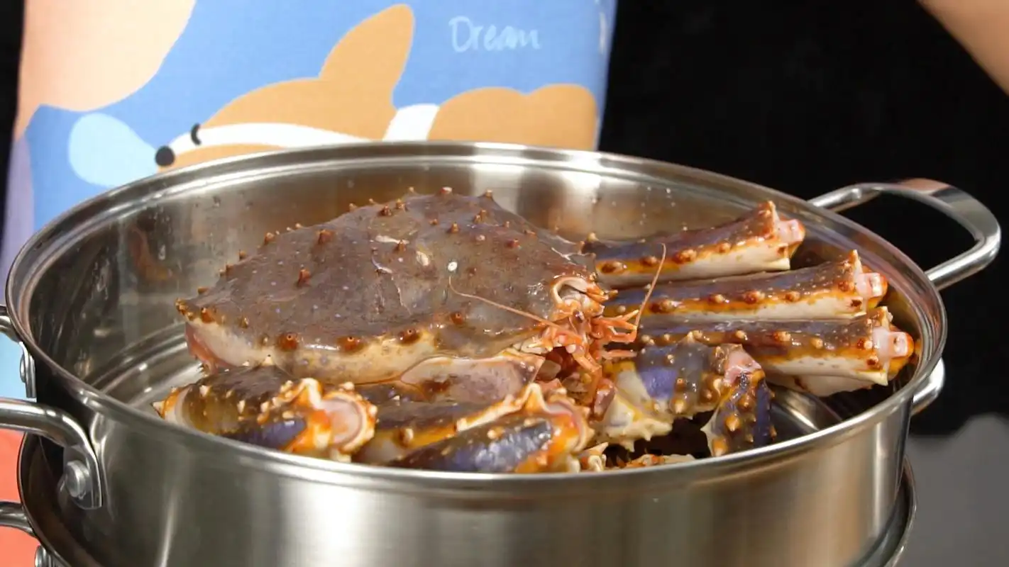 「海鲜大餐」不可错过的深海"蟹中之王",清蒸帝王蟹