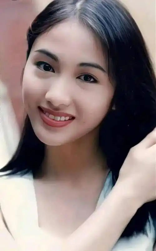 90年代最美的18位女明星,都是70后耳熟能详的天然美女!