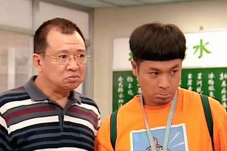 慢下来,可以更好的打磨演技,说不定哪部剧就爆发了呢.