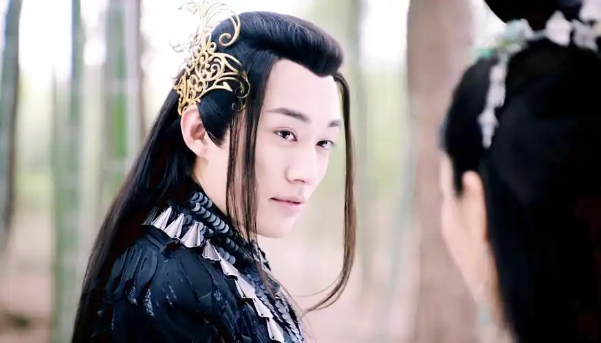 天乩之白蛇传说妖帝天帝图库