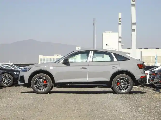 徐州地区奥迪q5lsportback清仓大甩卖底价3231万数量有限