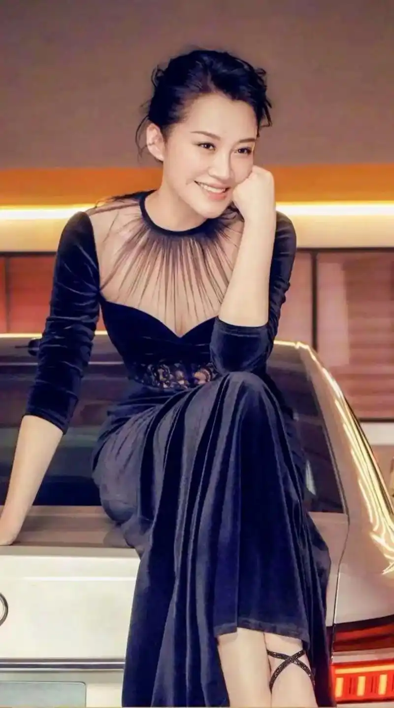 许晴不老女神有喜欢的吗.#美出高级感 #肤白貌美 #又美又飒 - 抖音