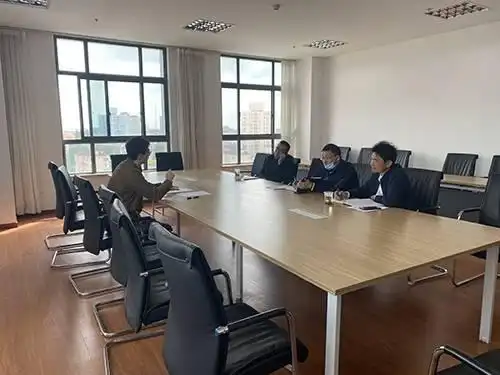 区房管局召开拆房工地安全生产工作会议