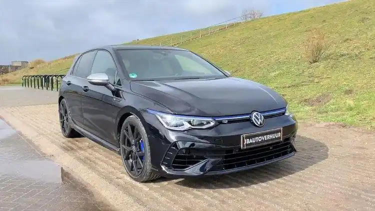 2021款大众高尔夫8 r体验