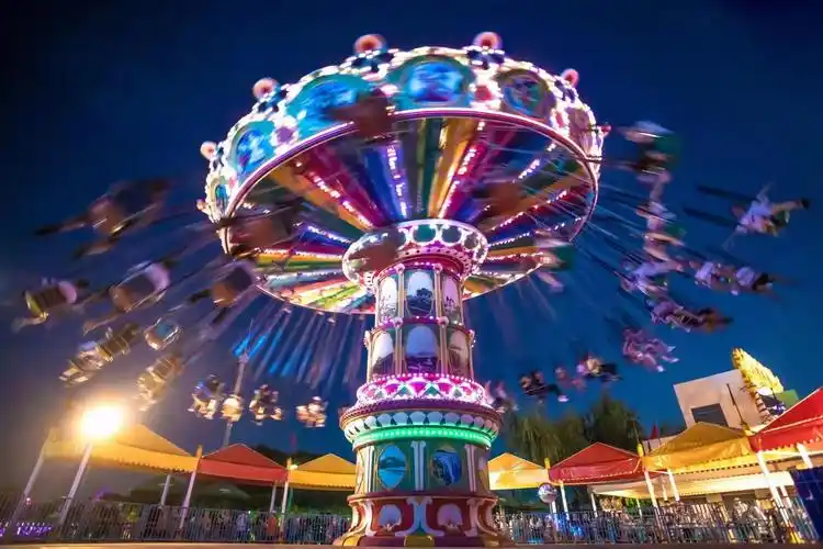 36万方光影世界武汉欢乐谷lights游乐园灯光节1224活力归来