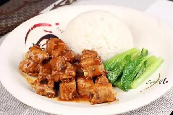 猪叫兽排骨饭加盟电话