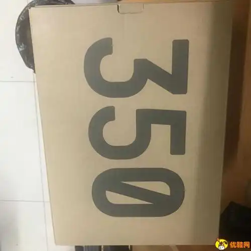 椰子350黑褐色实物开箱yeezy350boostv2细节鉴赏