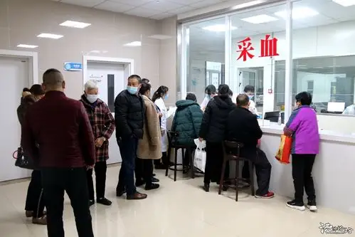 依次排队抽血