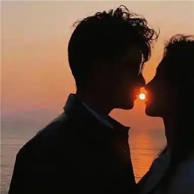 全新的真人情头最新款宠溺 深色系情头真人氛围感高颜值_情侣头像_美